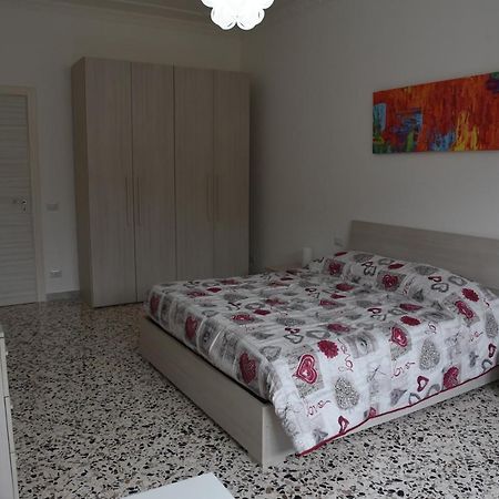 Seasound Bed & Breakfast ซาแลร์โน ภายนอก รูปภาพ