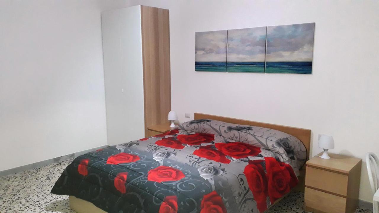 Seasound Bed & Breakfast ซาแลร์โน ภายนอก รูปภาพ