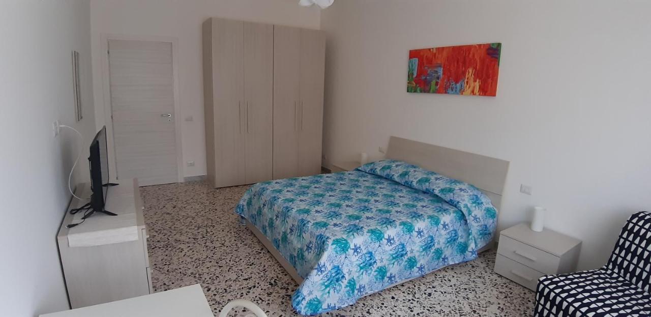 Seasound Bed & Breakfast ซาแลร์โน ภายนอก รูปภาพ